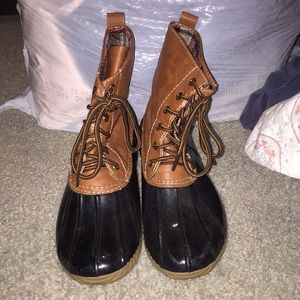 Faux duck boots